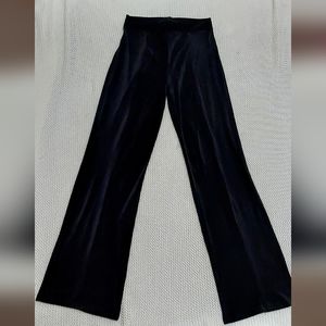 BLACK super stretchy legging-ish pant